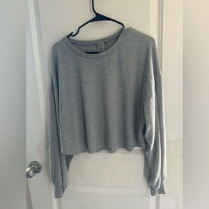 Lulu's Gray Ribbed Knit Sweatshirt